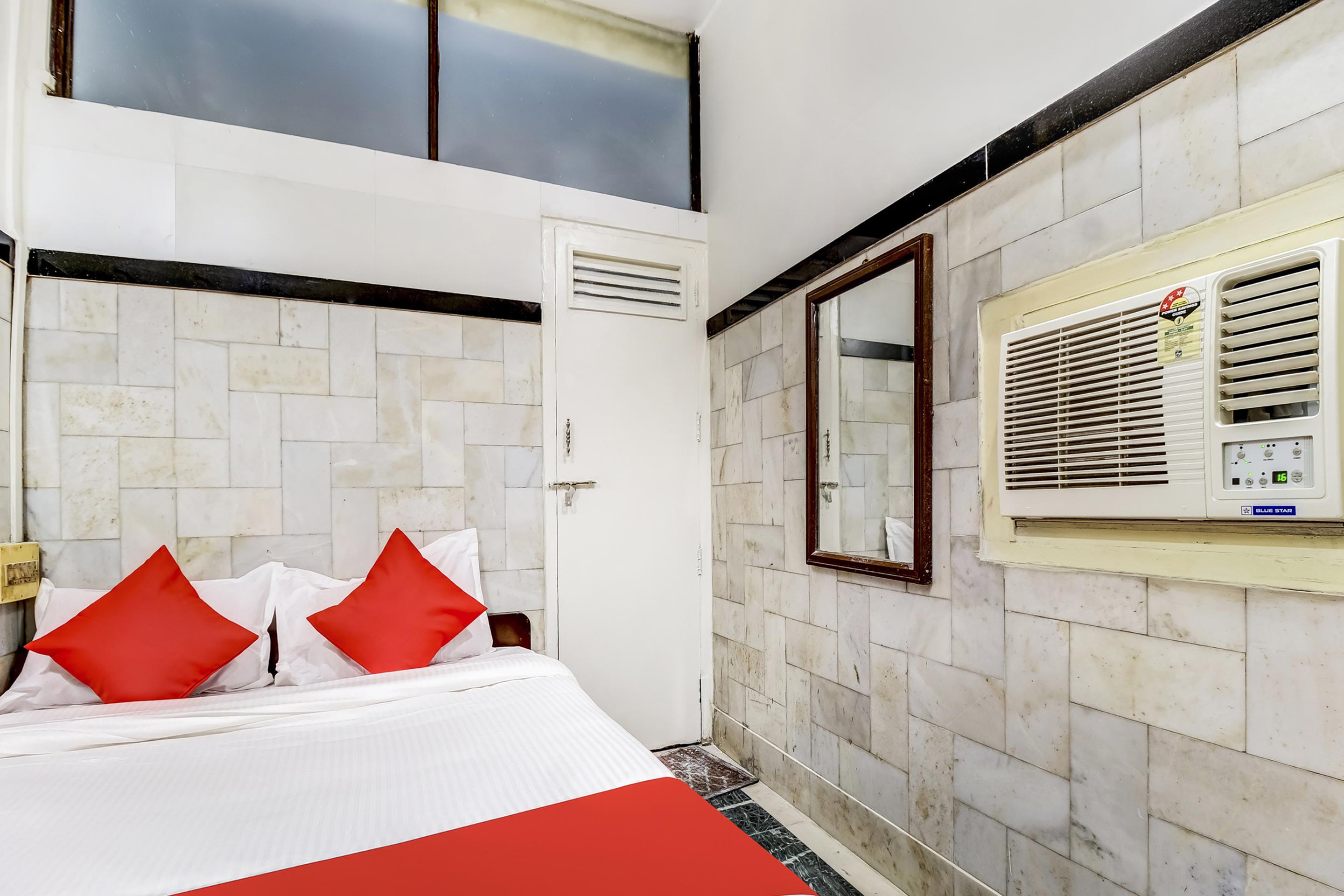 Super Oyo Hotel Dreamland Mumbai Kültér fotó