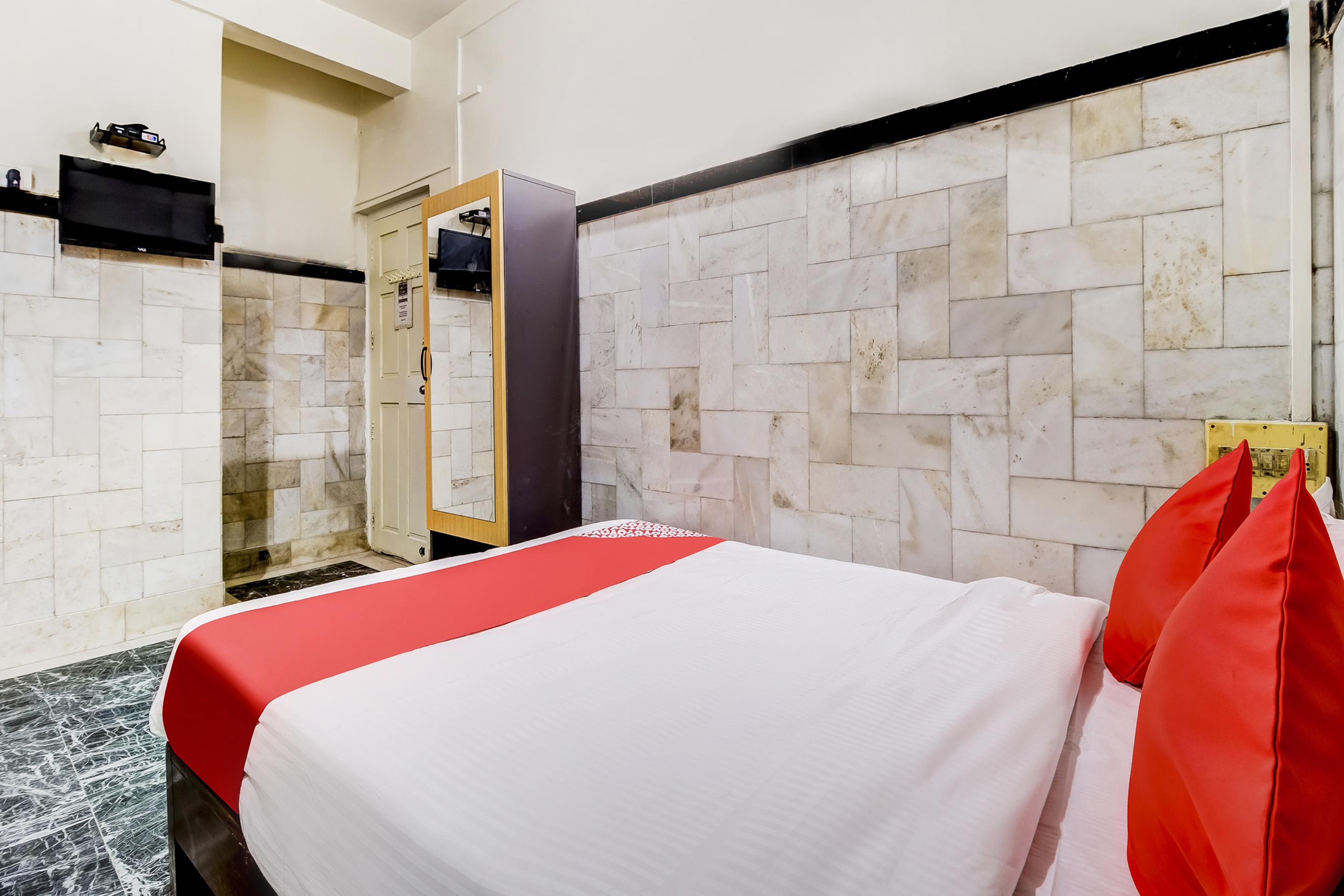 Super Oyo Hotel Dreamland Mumbai Kültér fotó