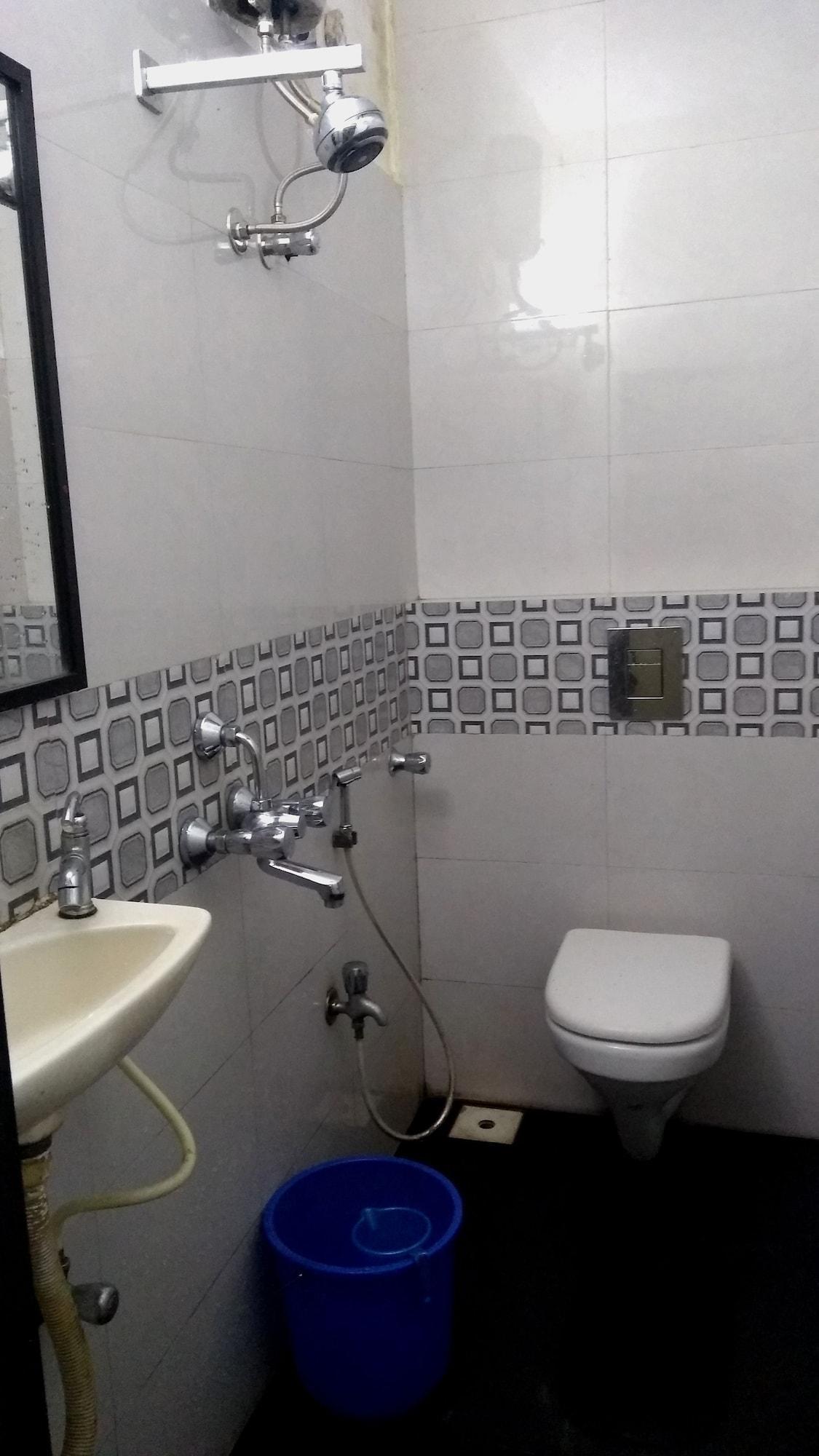 Super Oyo Hotel Dreamland Mumbai Kültér fotó