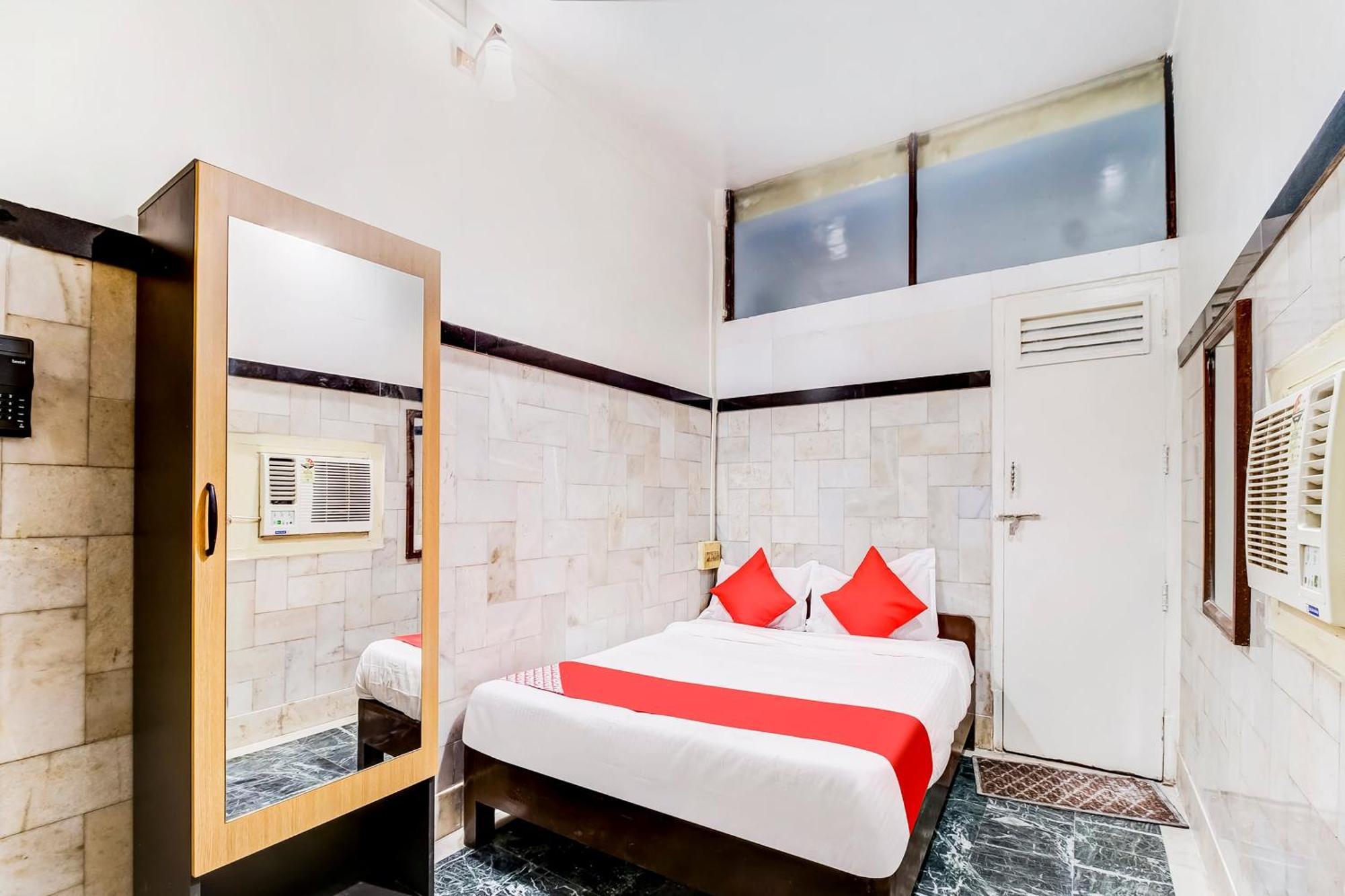 Super Oyo Hotel Dreamland Mumbai Kültér fotó