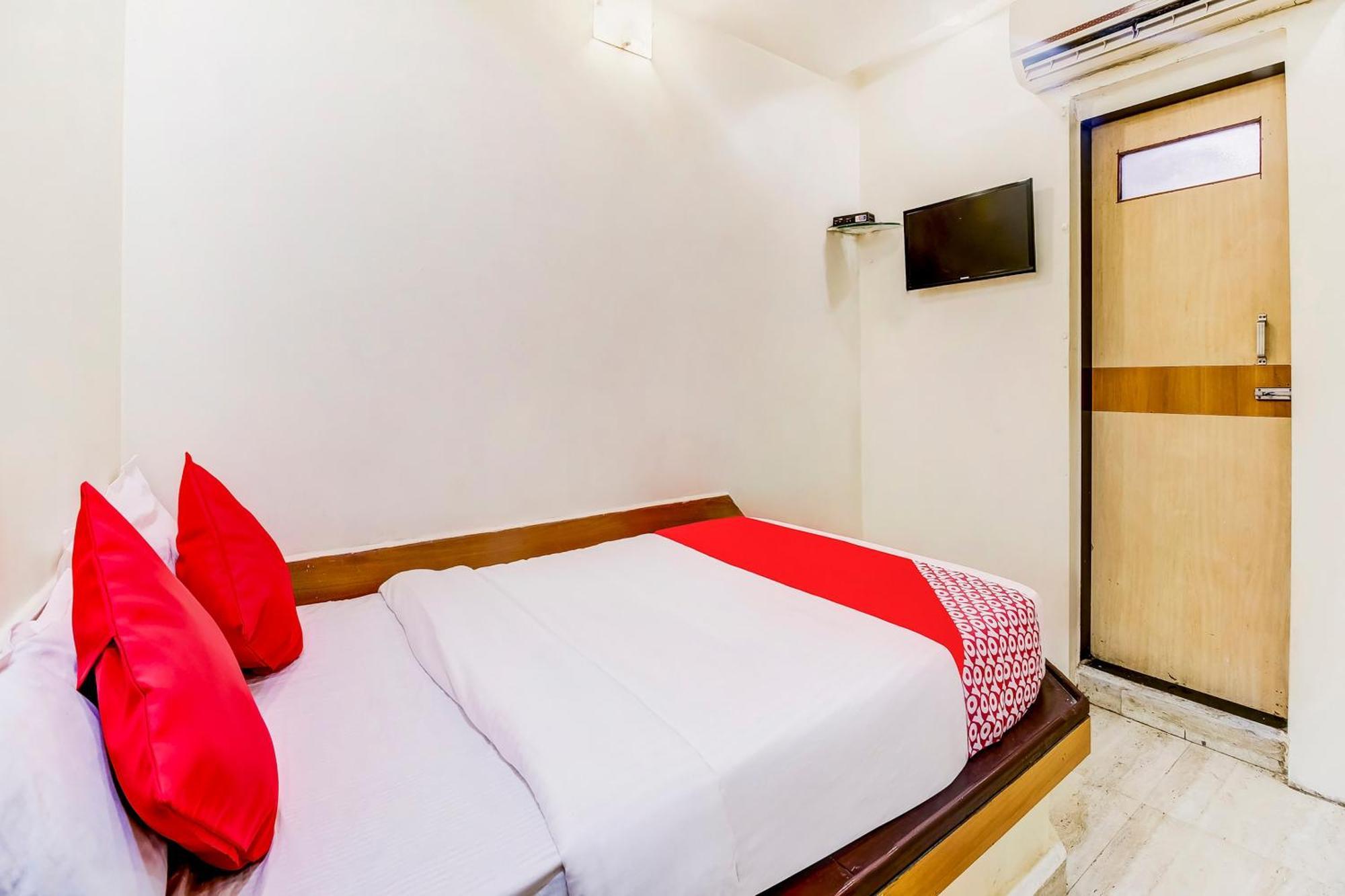 Super Oyo Hotel Dreamland Mumbai Kültér fotó