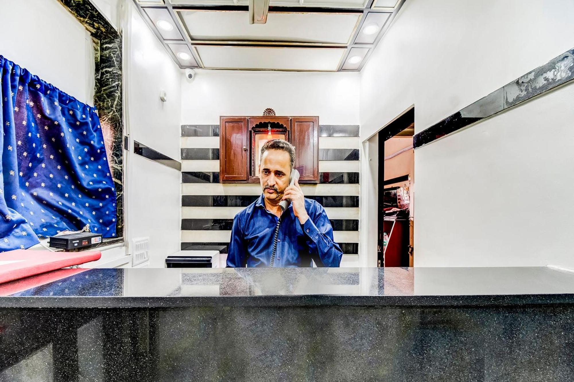 Super Oyo Hotel Dreamland Mumbai Kültér fotó