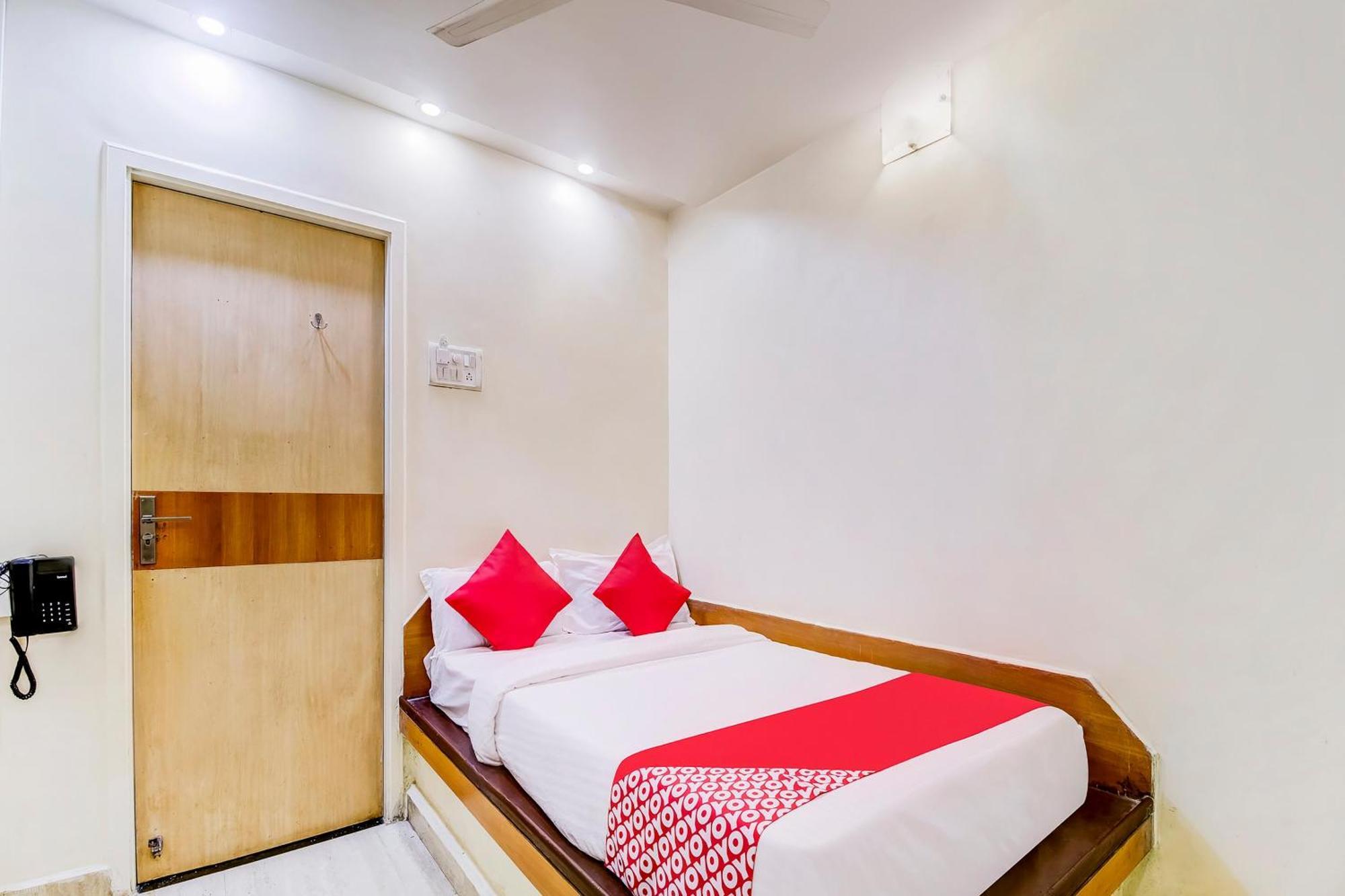 Super Oyo Hotel Dreamland Mumbai Kültér fotó