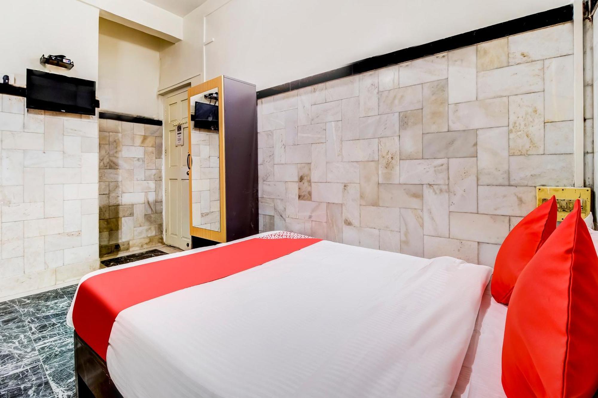 Super Oyo Hotel Dreamland Mumbai Kültér fotó